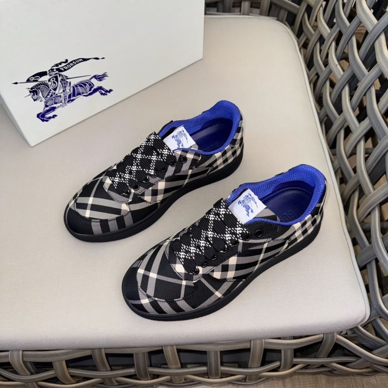 Burberry Low Shoes